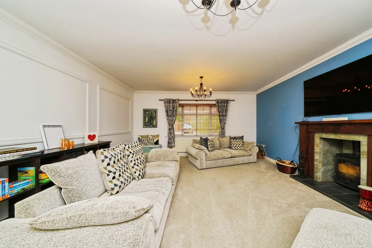 Glade Drive, Little Sutton, CH66, photo 8