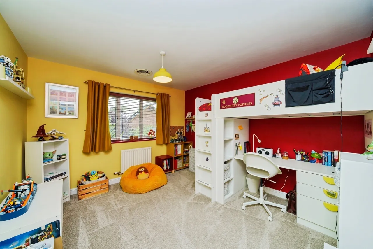 Glade Drive, Little Sutton, CH66, photo 21