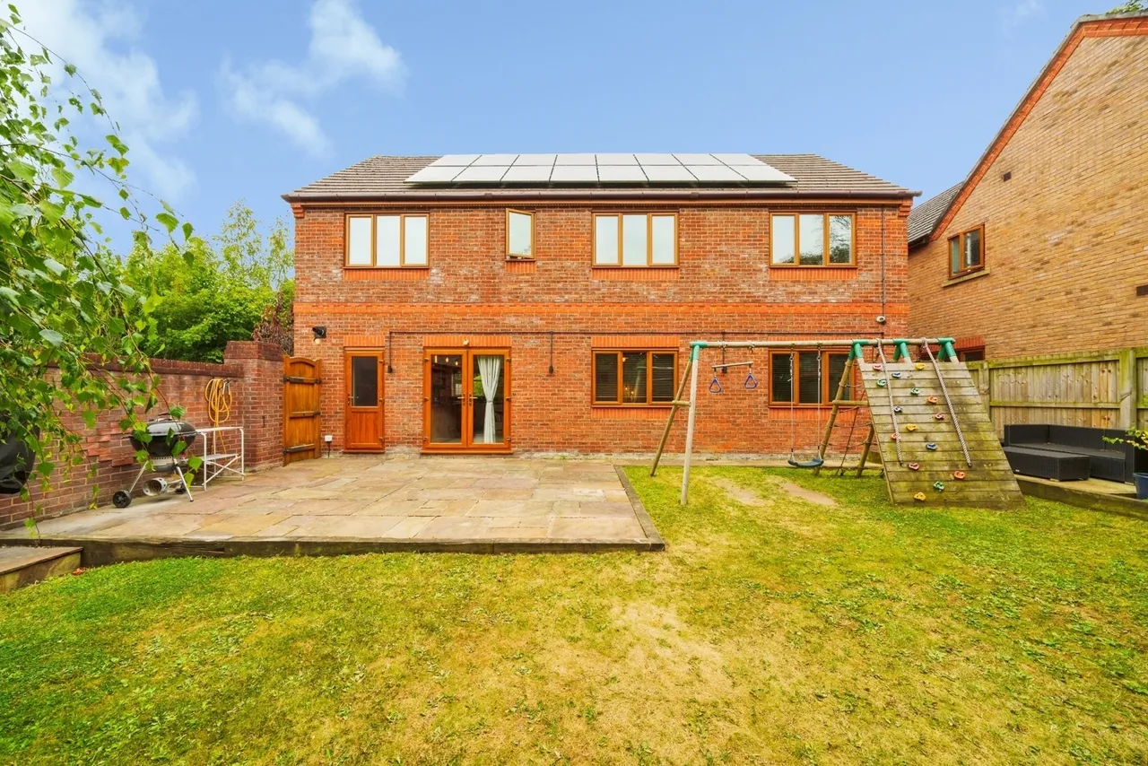 Glade Drive, Little Sutton, CH66, photo 3
