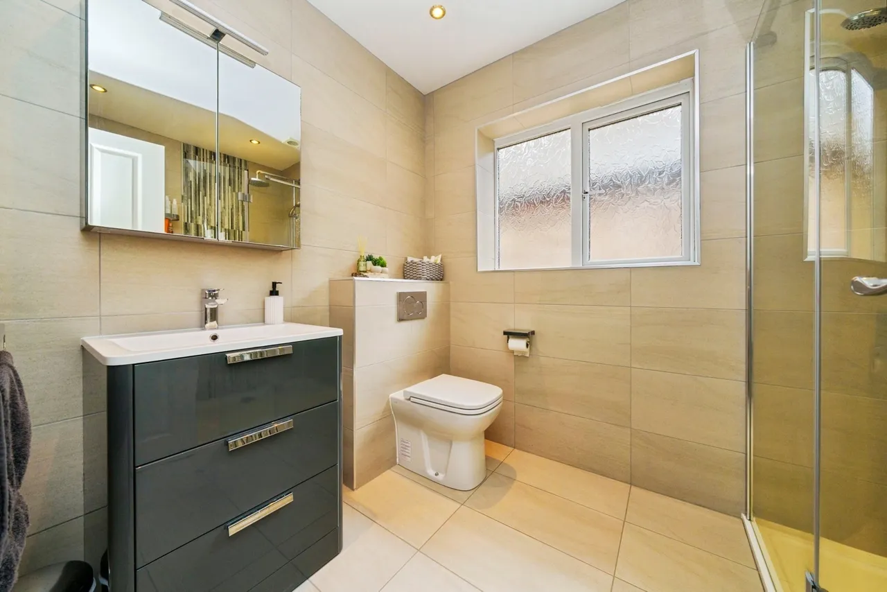 Glade Drive, Little Sutton, CH66, photo 16