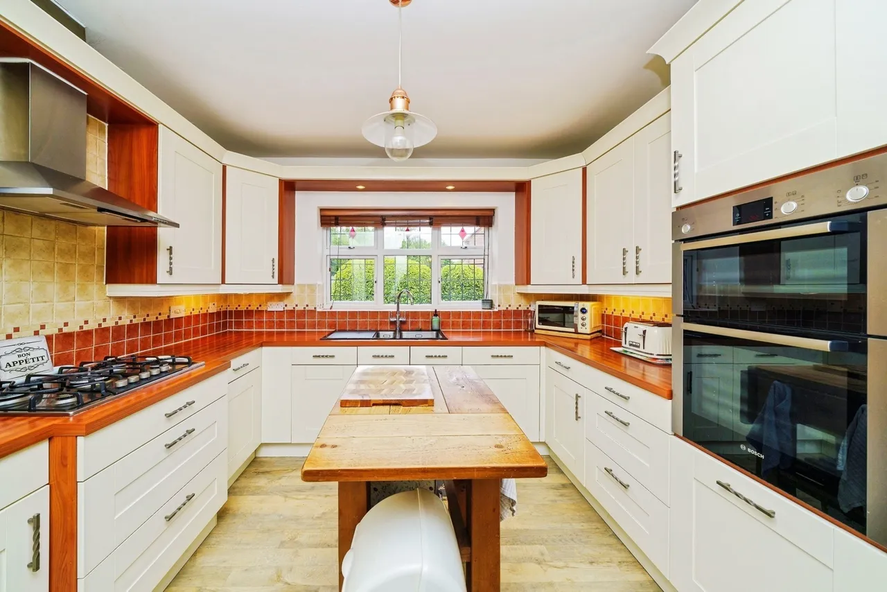 Glade Drive, Little Sutton, CH66, photo 5