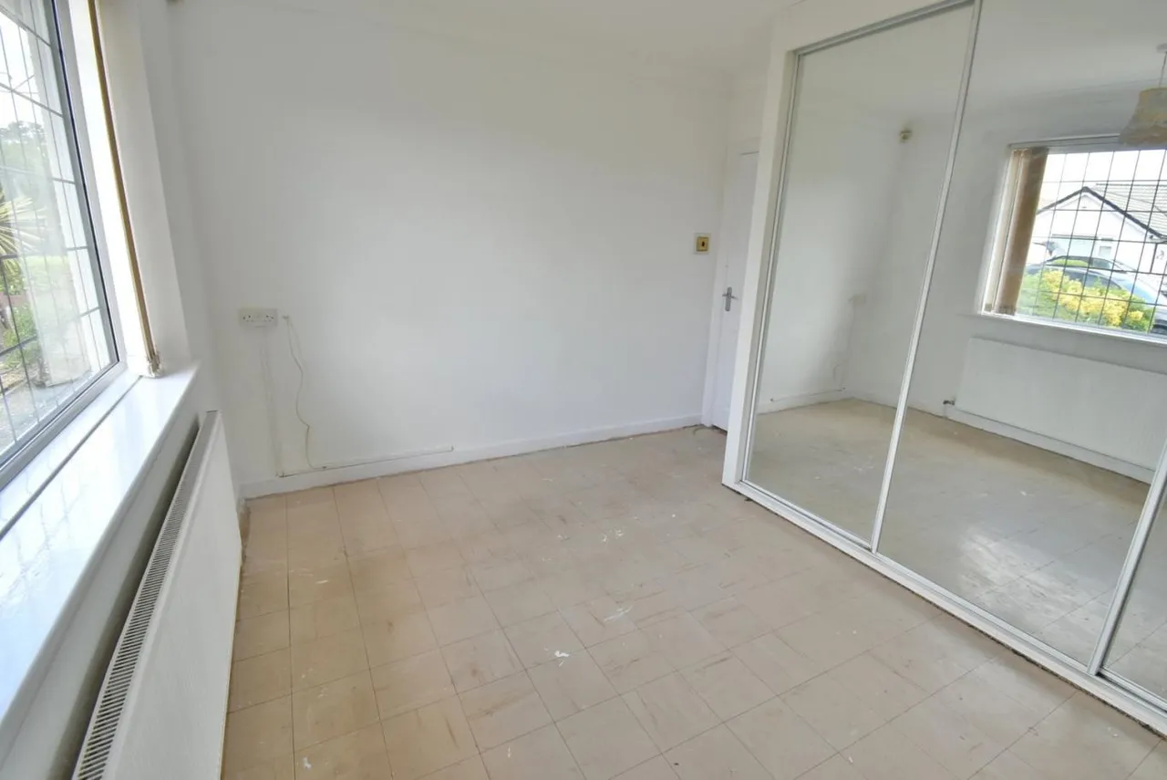 Pomona Close, BH22, photo 10