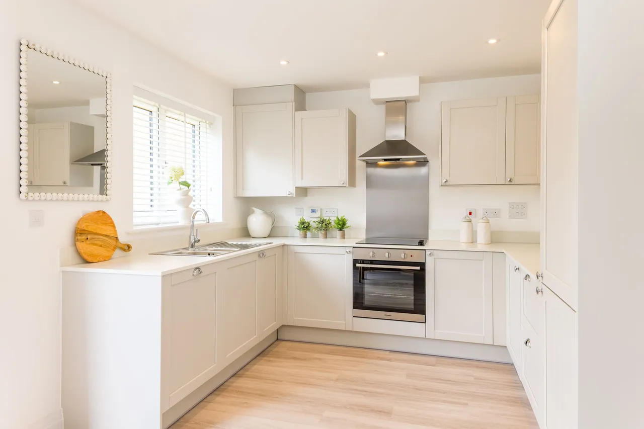 Tawny Owl Way, Hambrook, PO18, photo 8
