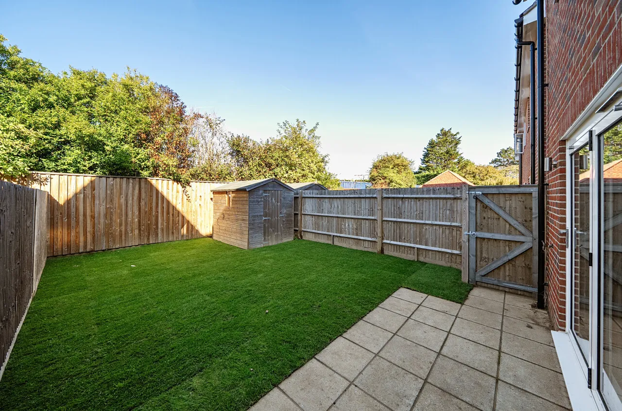 Angmering, BN16, photo 10