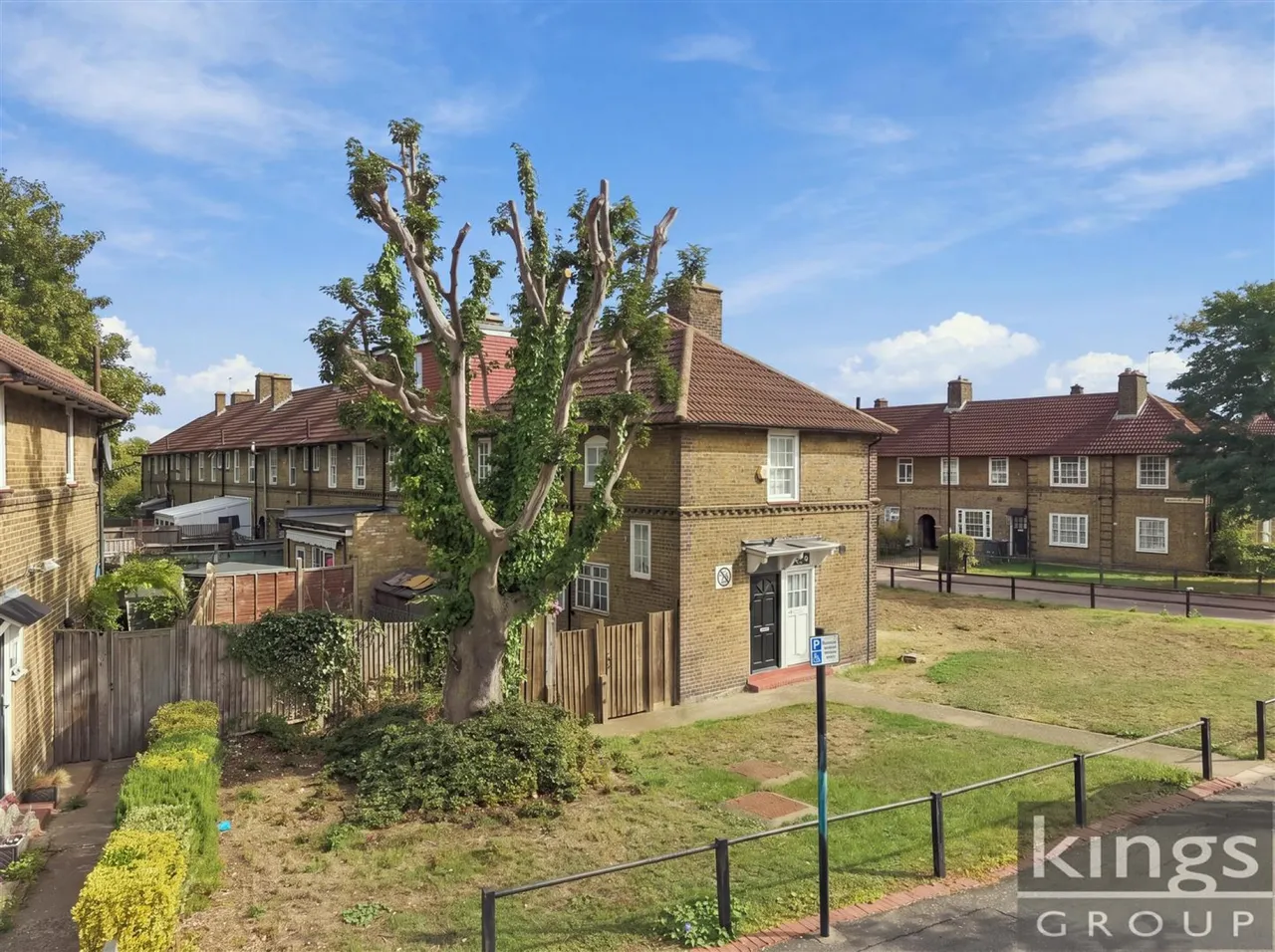 Spottons Grove, London, photo 16