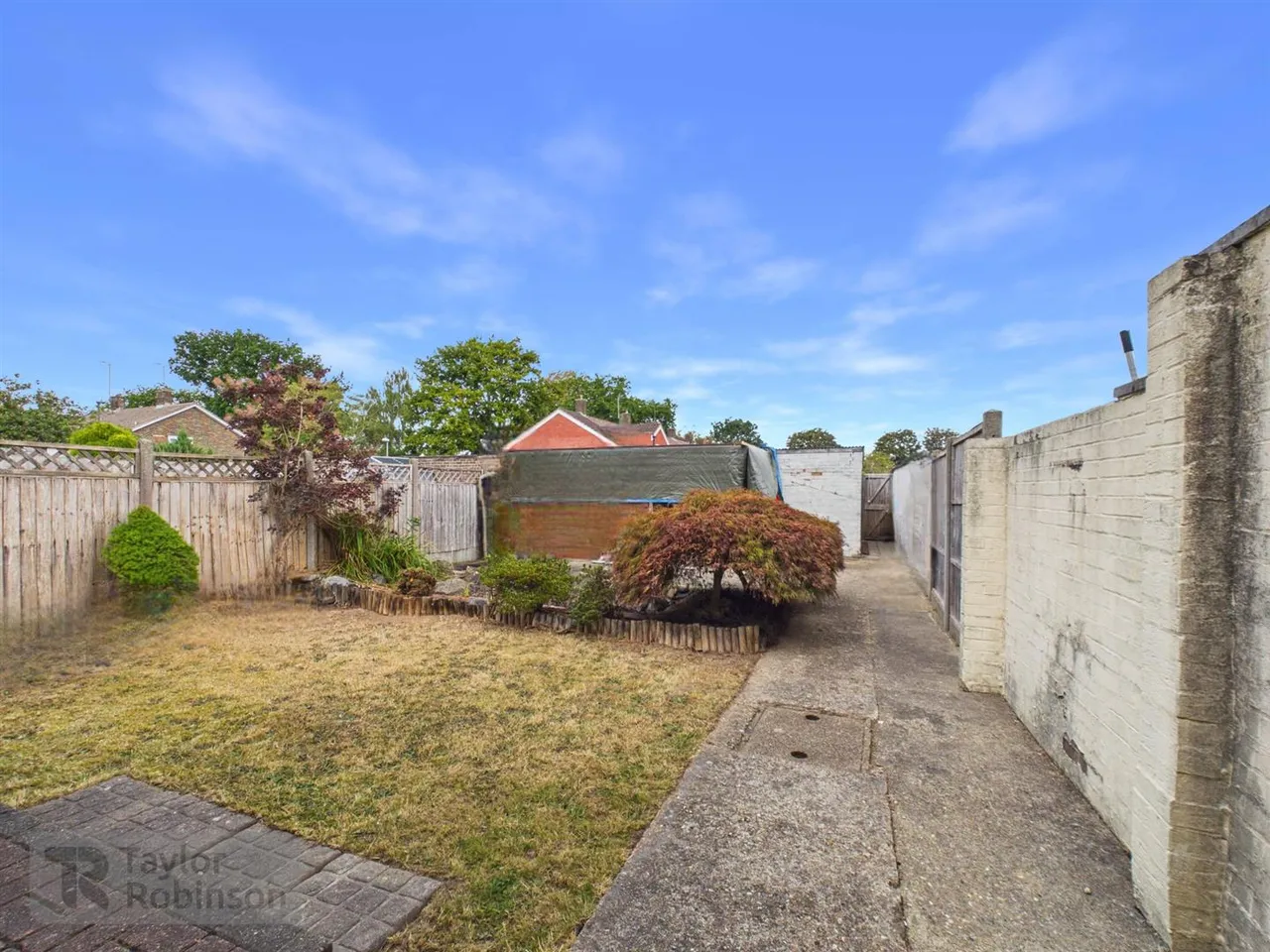 Winchester Road, Tilgate, RH10, photo 5