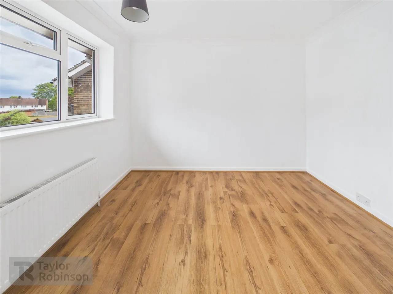 Winchester Road, Tilgate, RH10, photo 8