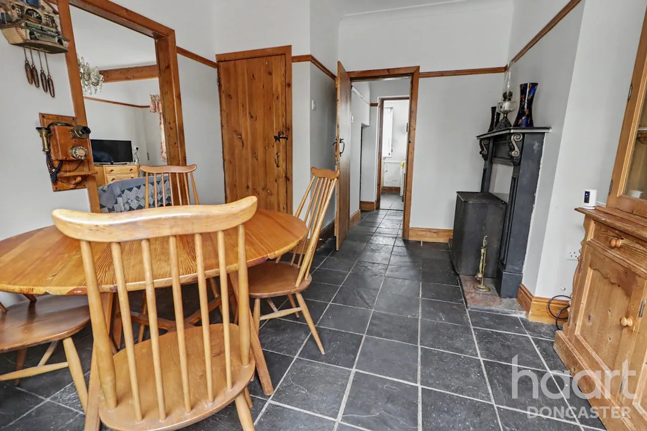 Great North Road, Woodlands, DN6, photo 9