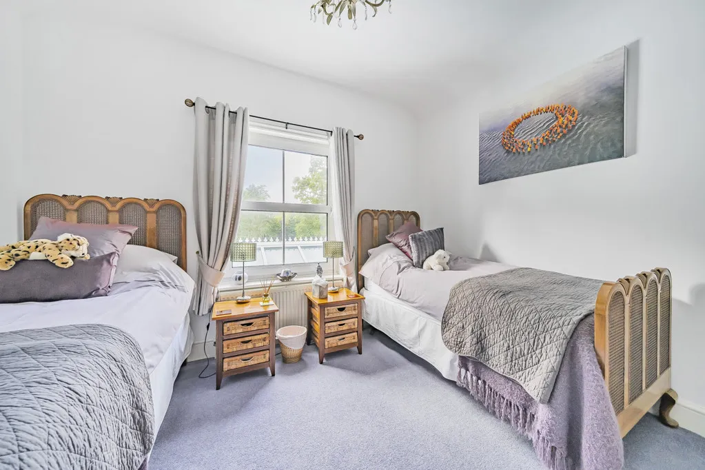 Main Road, Sevenoaks, TN14, photo 13