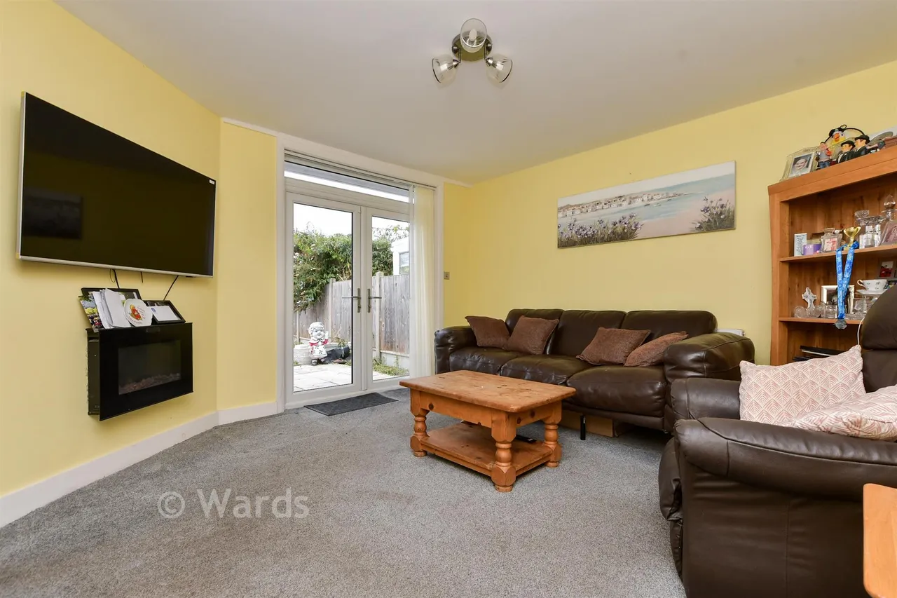 Park Avenue, Birchington, CT7, photo 4