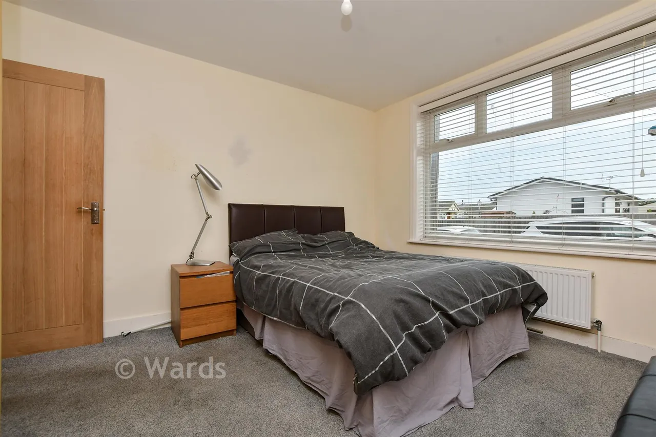 Park Avenue, Birchington, CT7, photo 9