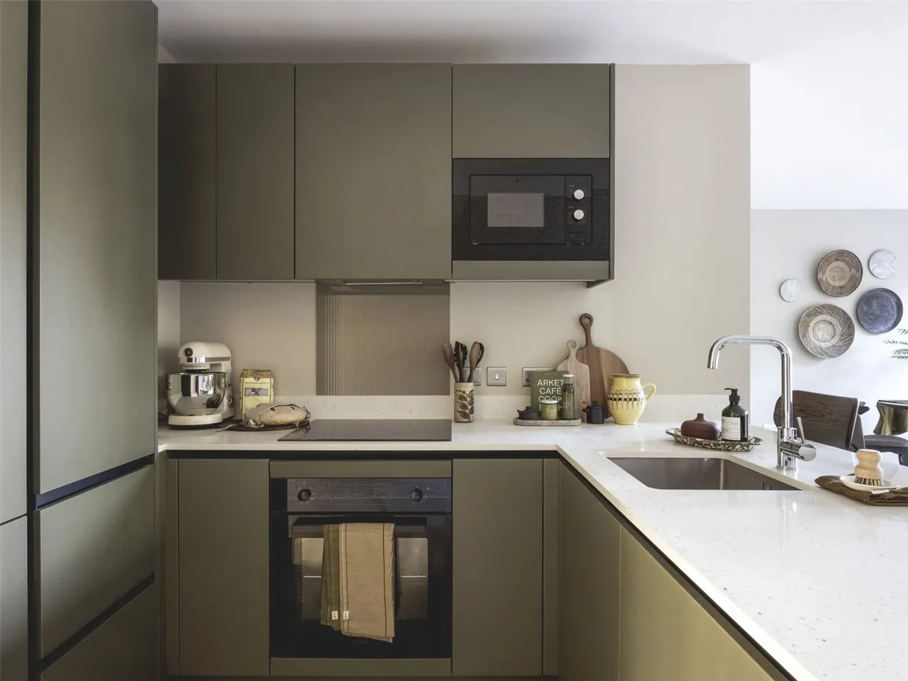 Mill Mead, Staines, TW18, photo 3
