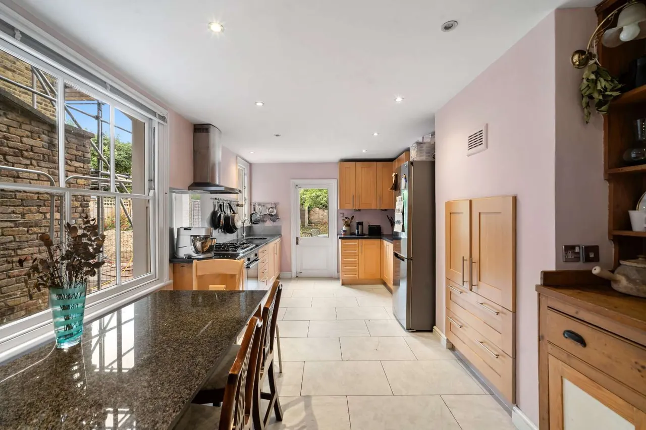Melody Road, London, SW18, photo 5