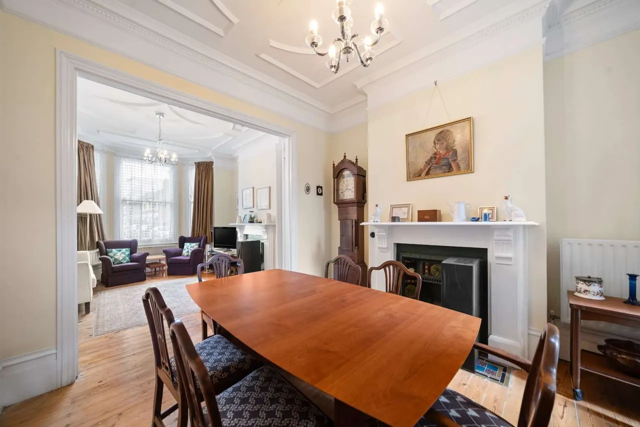 Melody Road, London, SW18, photo 2