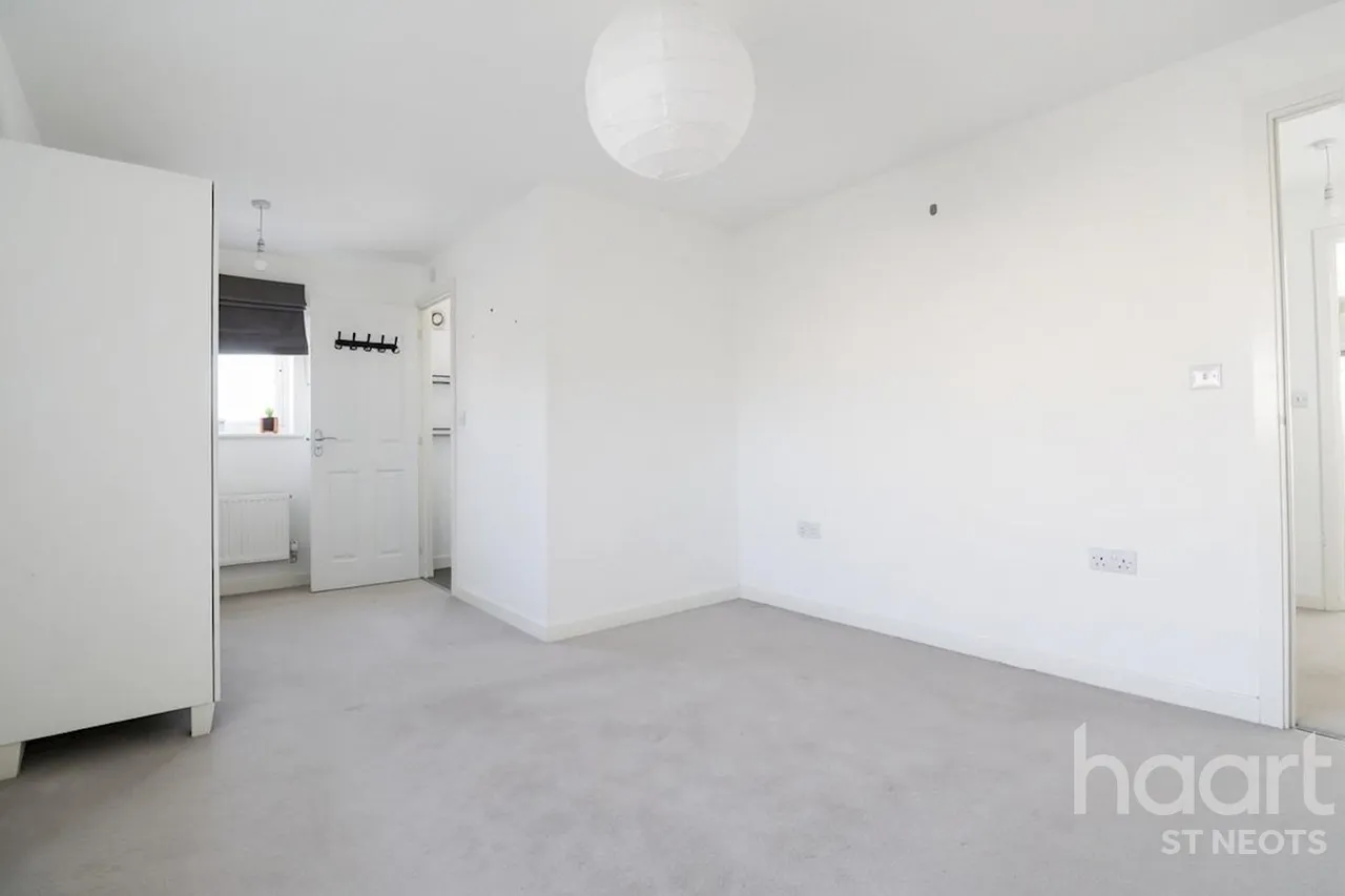 Bloomfield Drive, Huntingdon, PE29, photo 10