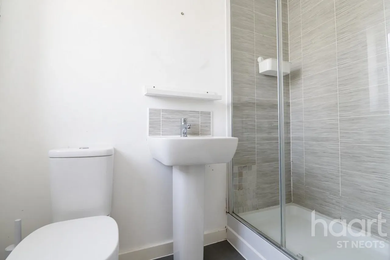 Bloomfield Drive, Huntingdon, PE29, photo 11