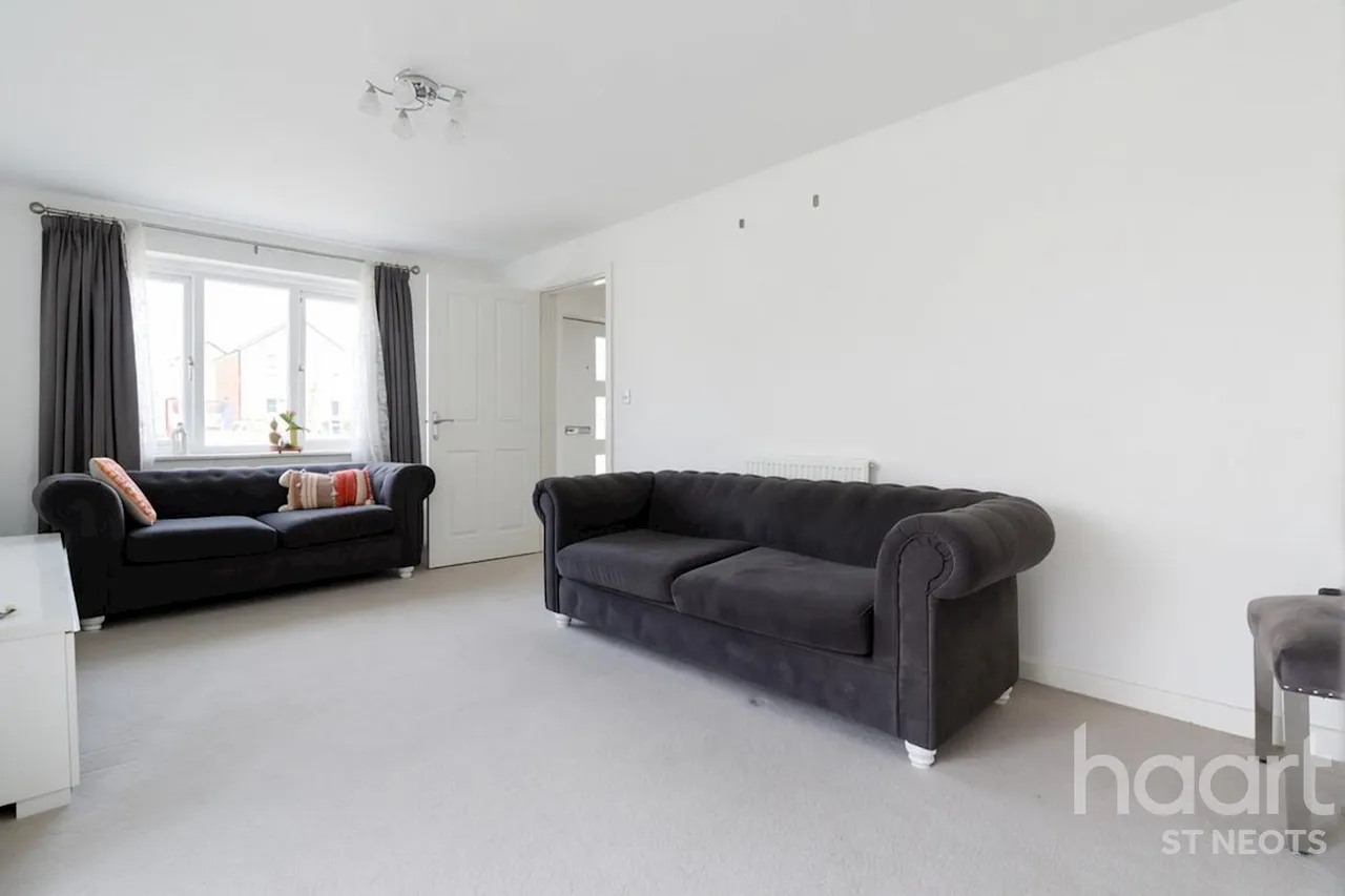 Bloomfield Drive, Huntingdon, PE29, photo 8