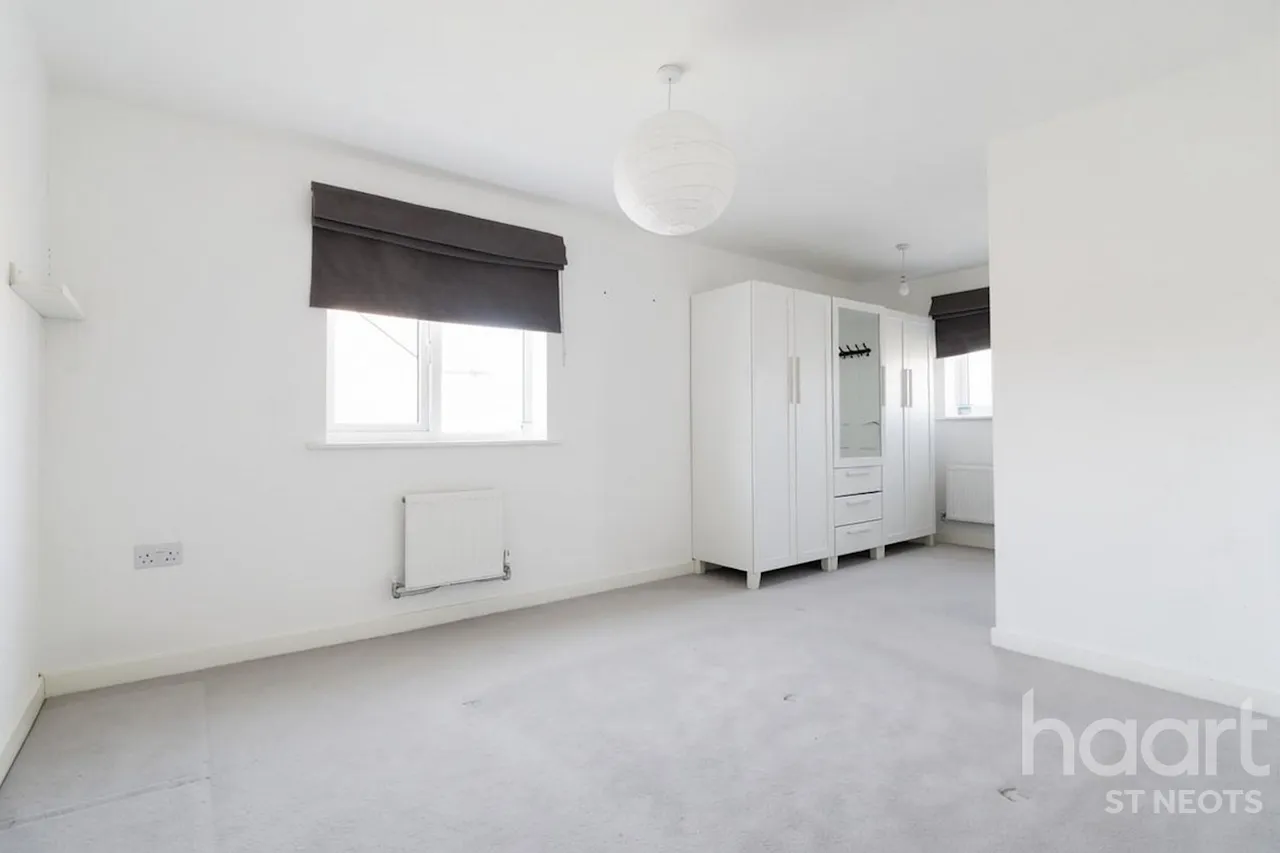 Bloomfield Drive, Huntingdon, PE29, photo 9