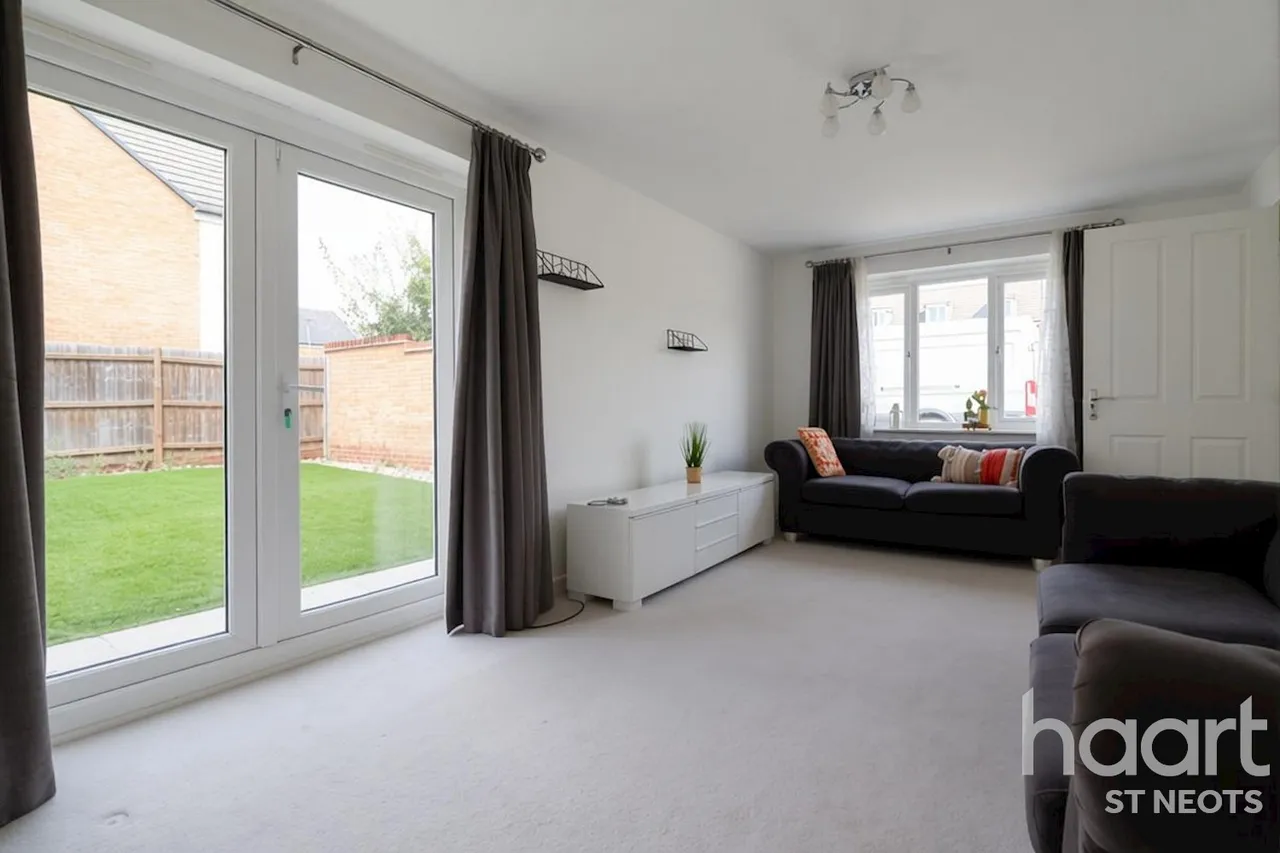 Bloomfield Drive, Huntingdon, PE29, photo 6