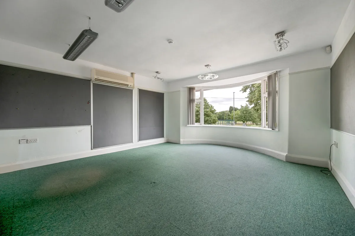Bye Pass Road, Chilwell, NG9, photo 12