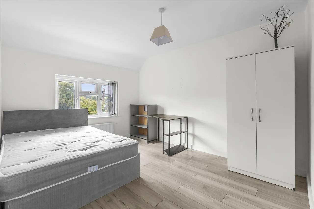 Underwood Road, High Wycombe, HP13, photo 9