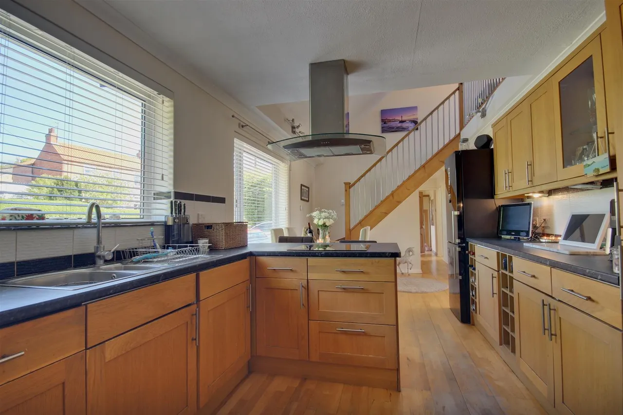 Townside Road, North Newbald, York, photo 4