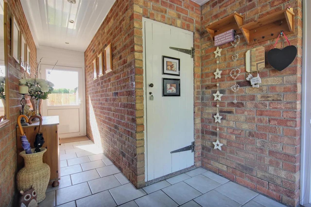 Townside Road, North Newbald, York, photo 24