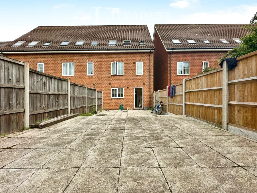 Whistlefish Court, Norwich, NR5, photo 14
