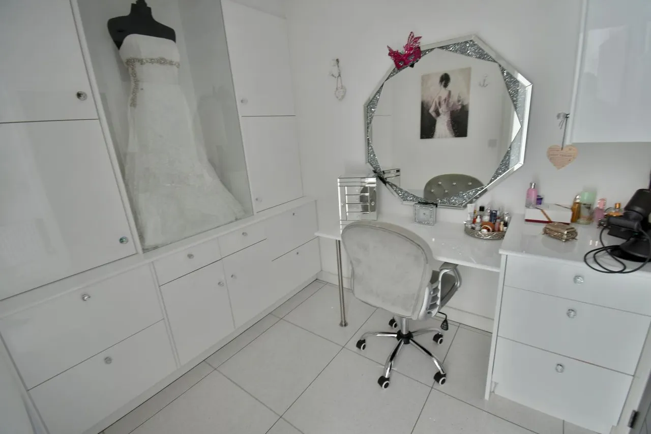 Church Road, BH22, photo 12