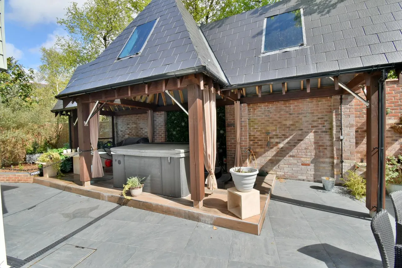 Church Road, BH22, photo 30