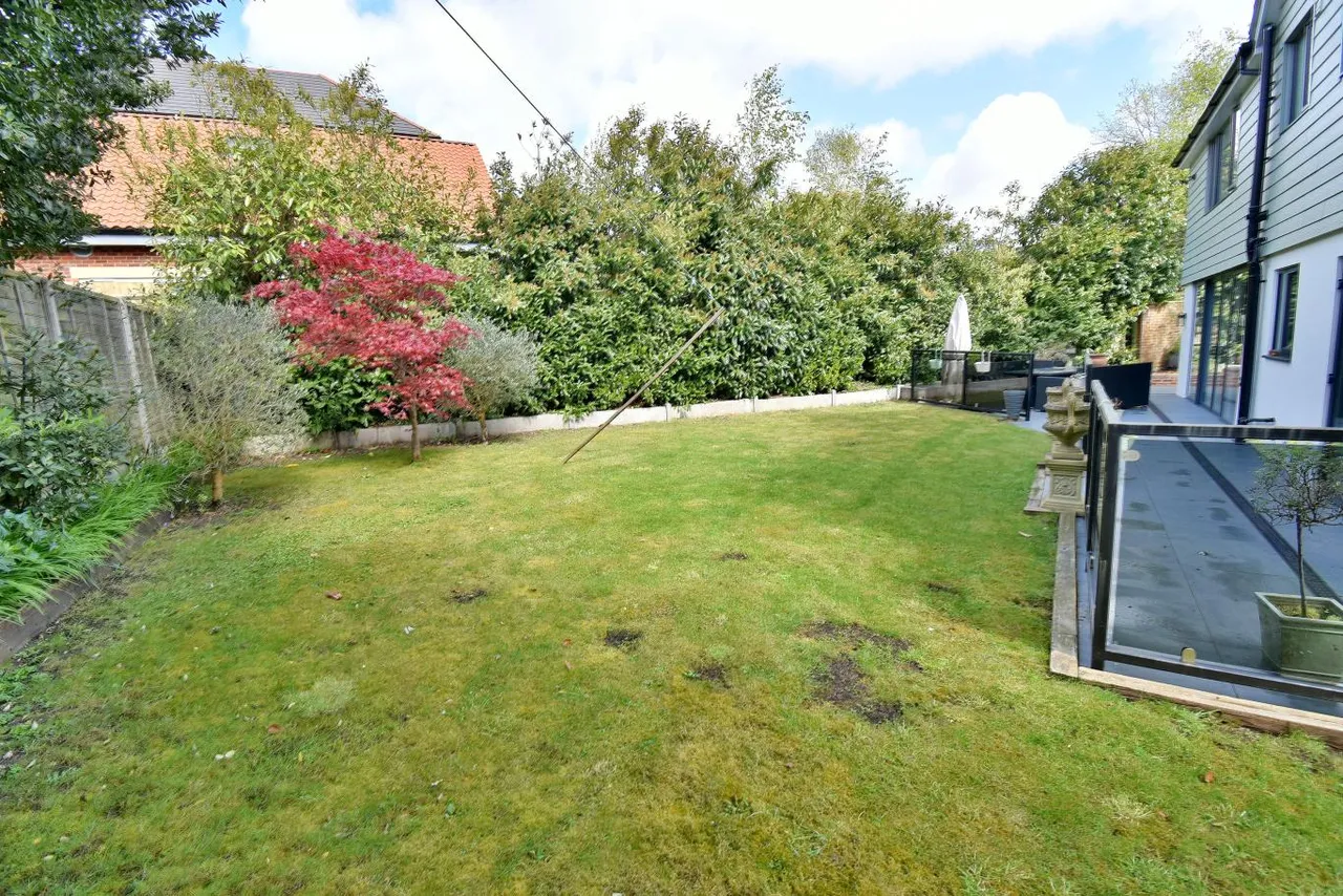 Church Road, BH22, photo 20