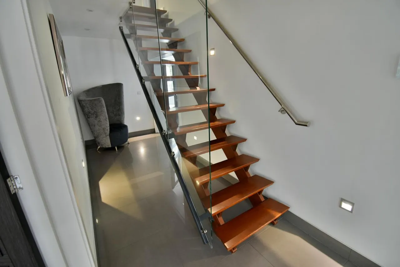 Church Road, BH22, photo 8