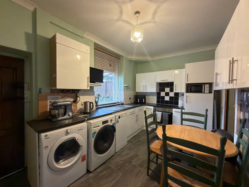 For SaleMayfield Avenue, Adlington, photo 4
