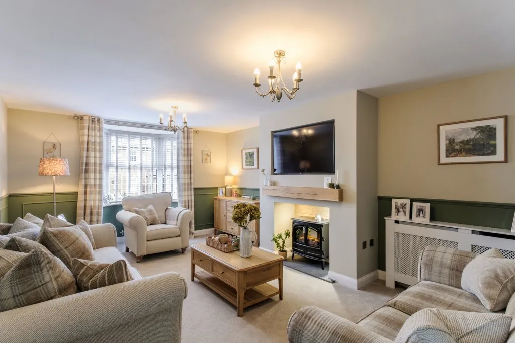 Evans Road, East Leake, LE12, photo 2