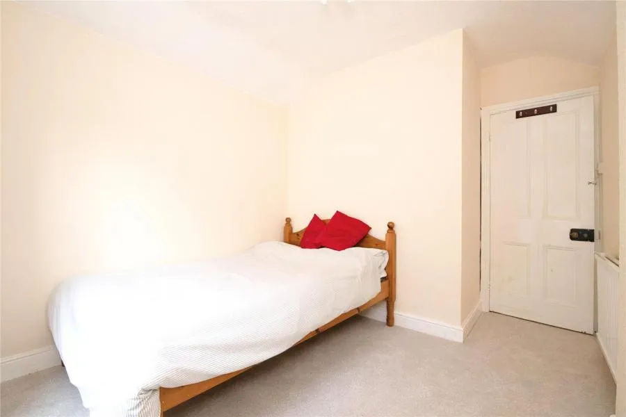 Talworth Street, Roath, CF24, photo 9
