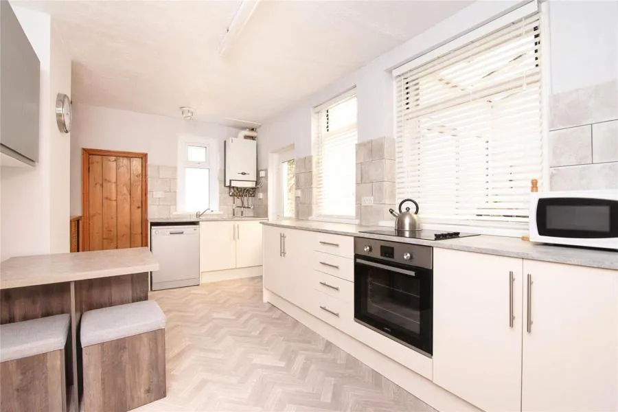 Talworth Street, Roath, CF24, photo 5