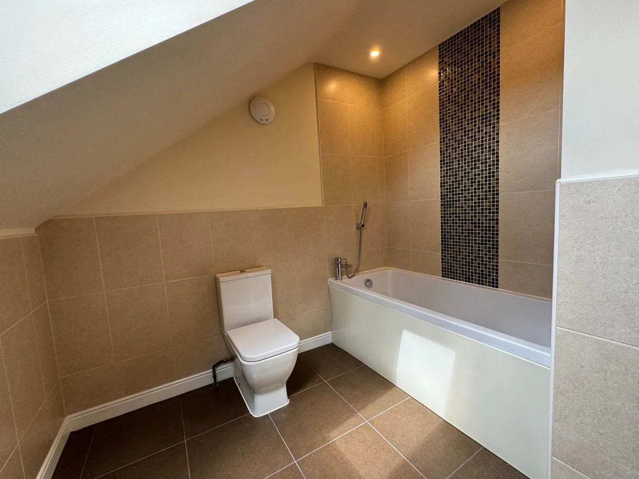 Freemans Lane, Sturton-Le-Steeple, DN22, photo 9
