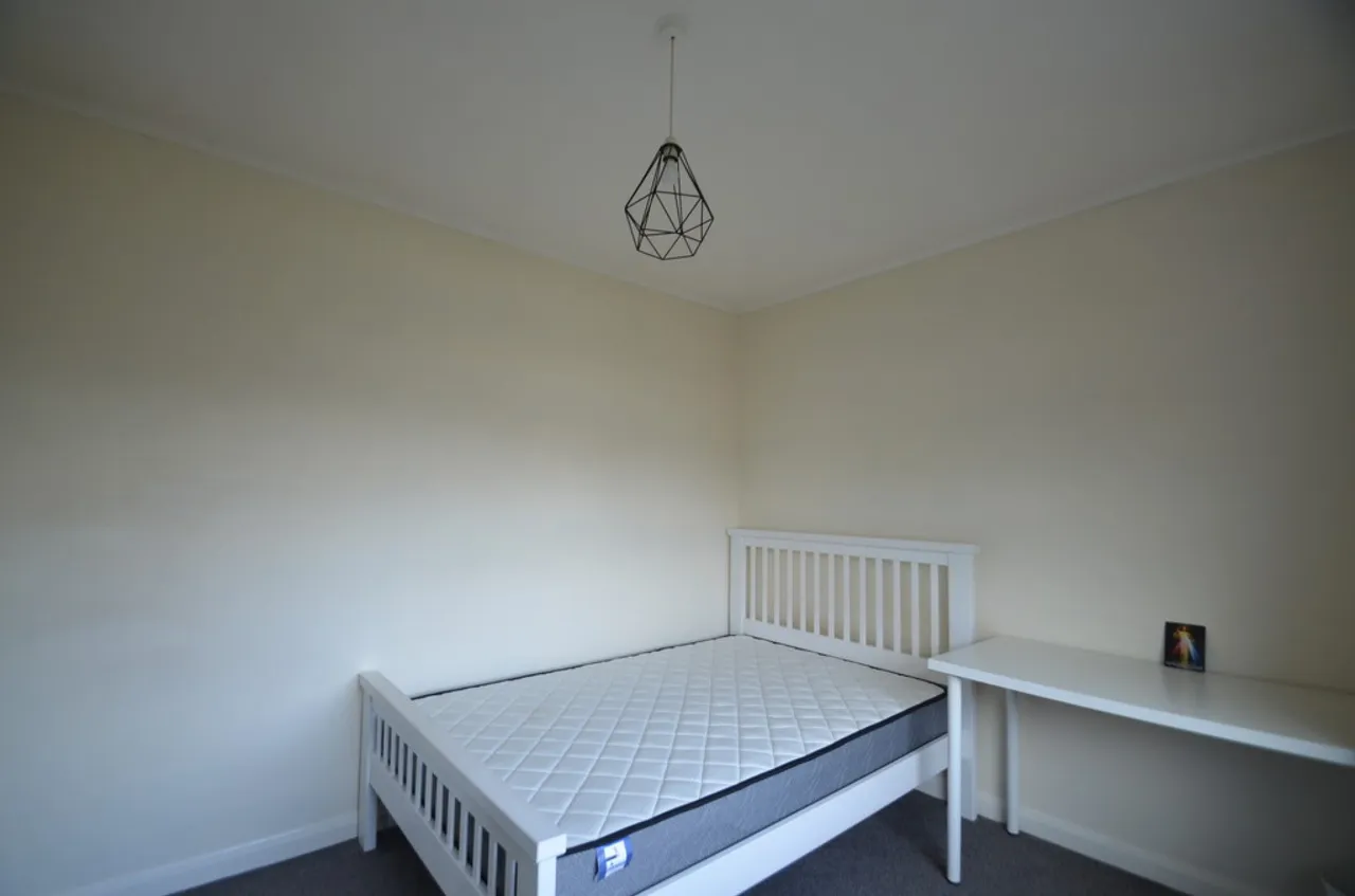 Spring Rise, Egham, photo 7