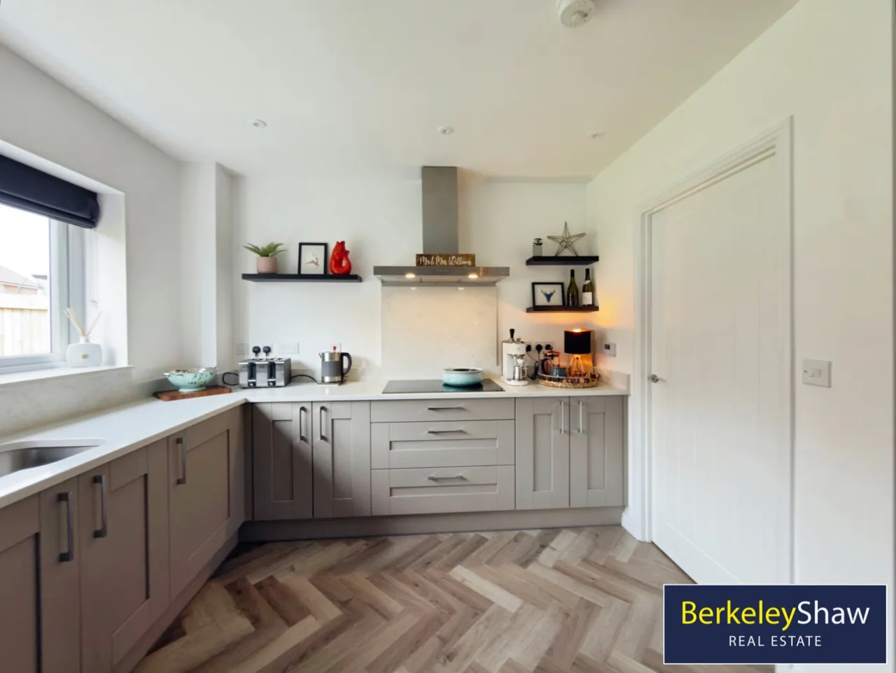 Torentun Close, Thornton, L23, photo 10