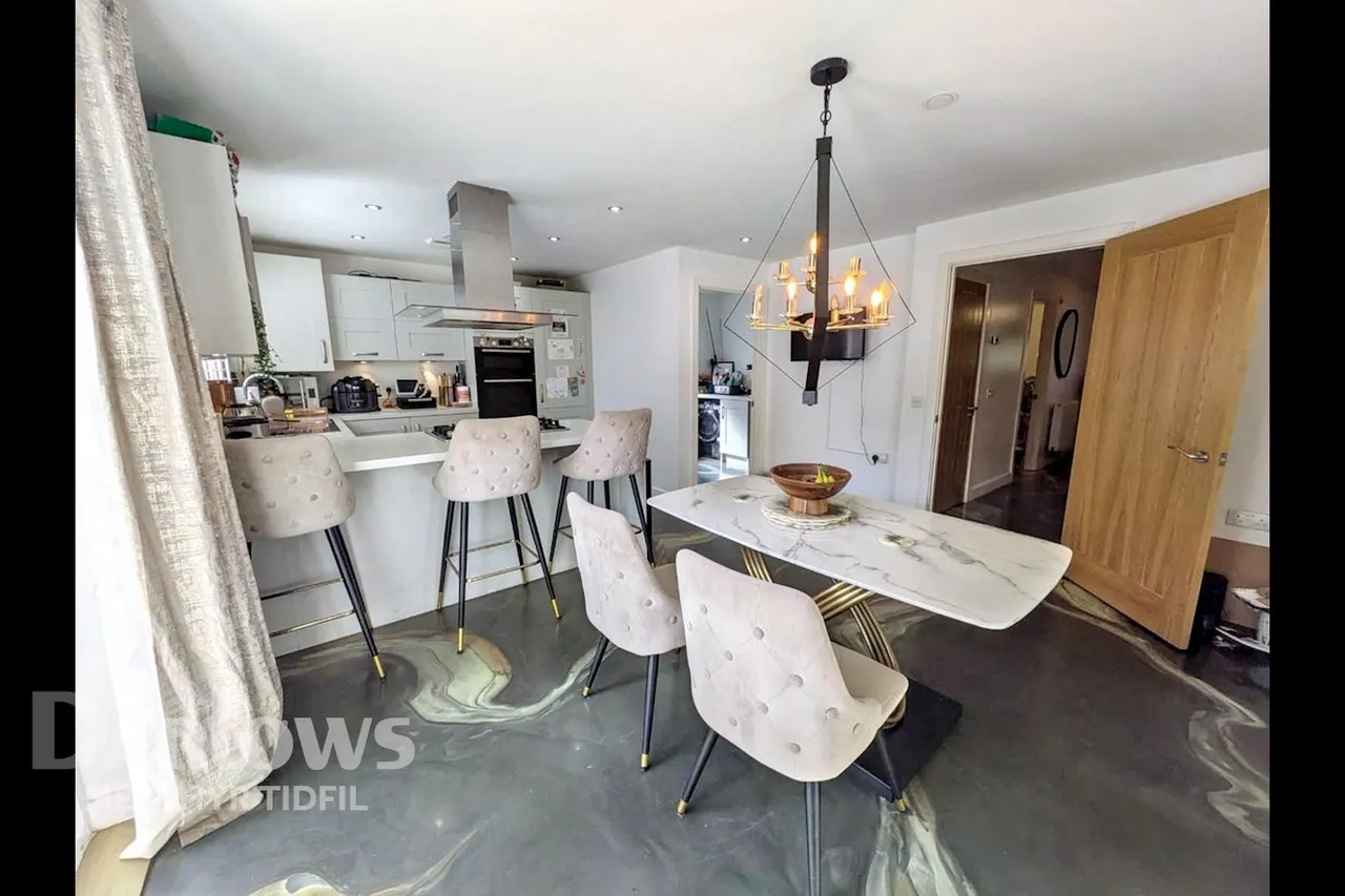 Kingfisher Crescent, Merthyr tydfil, photo 17