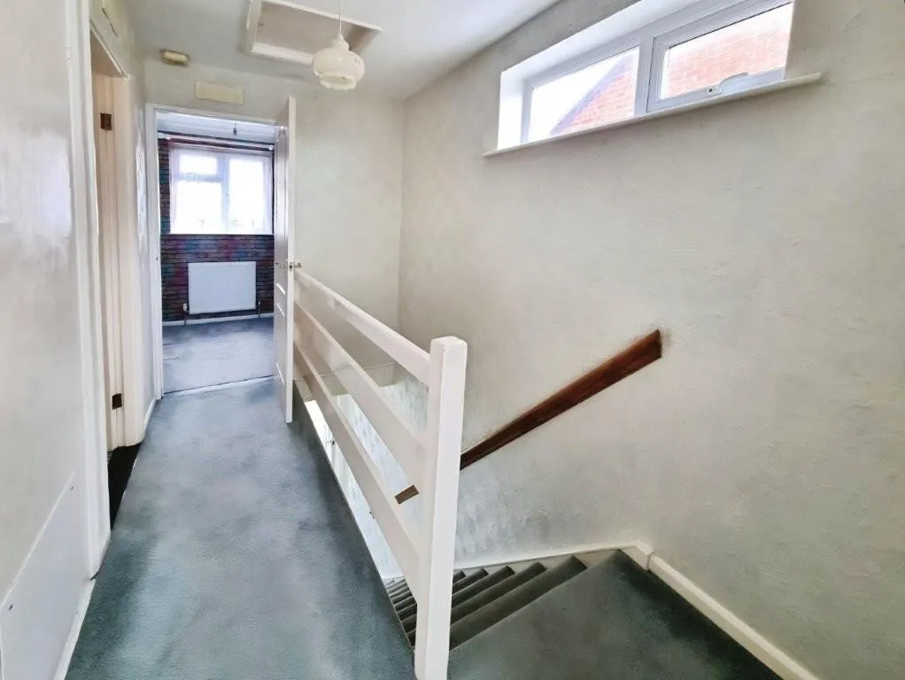 Chatsworth Crescent, Ipswich, IP2, photo 14