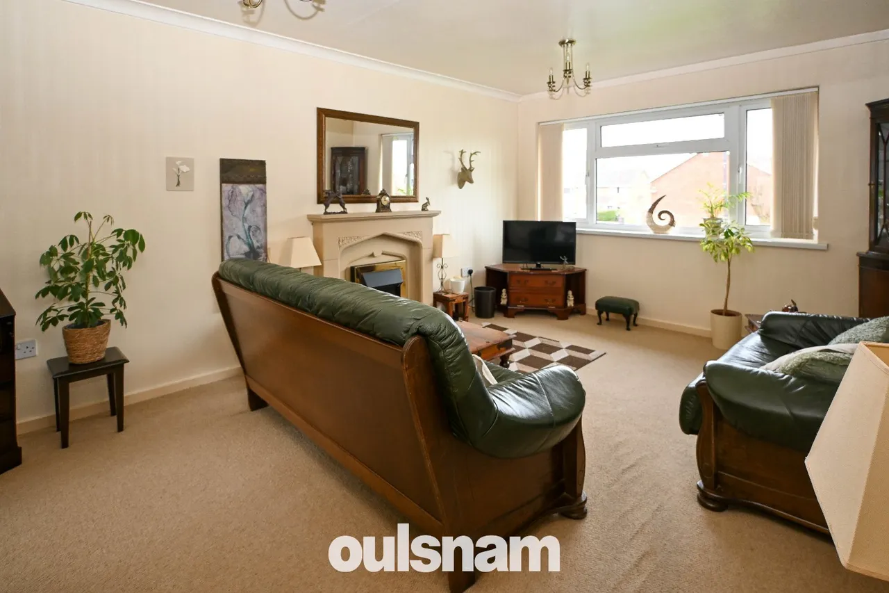 Lomas Drive, Northfield, Birmingham, B31 5LR, photo 3