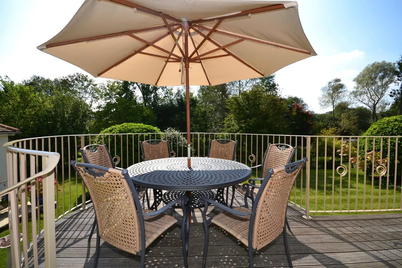 Crampmoor Lane, Crampmoor, Romsey, Hampshire, SO51 9AJ, photo 21