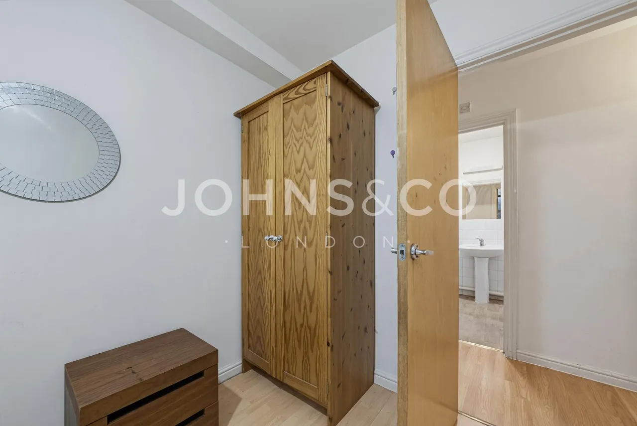 Ashton Street, London, E14, photo 11
