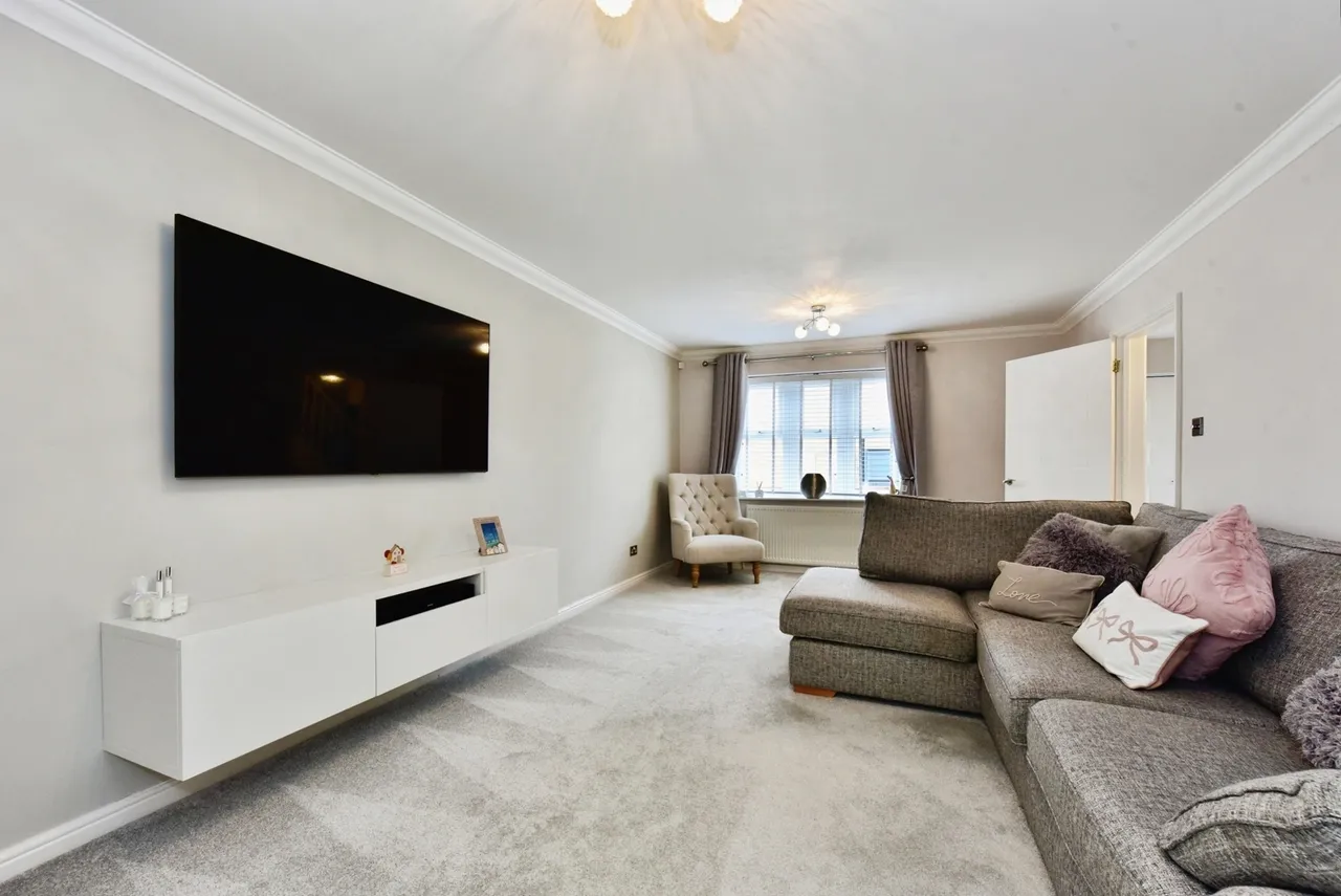 Batesquire, Sothall, Sheffield, S20, photo 10