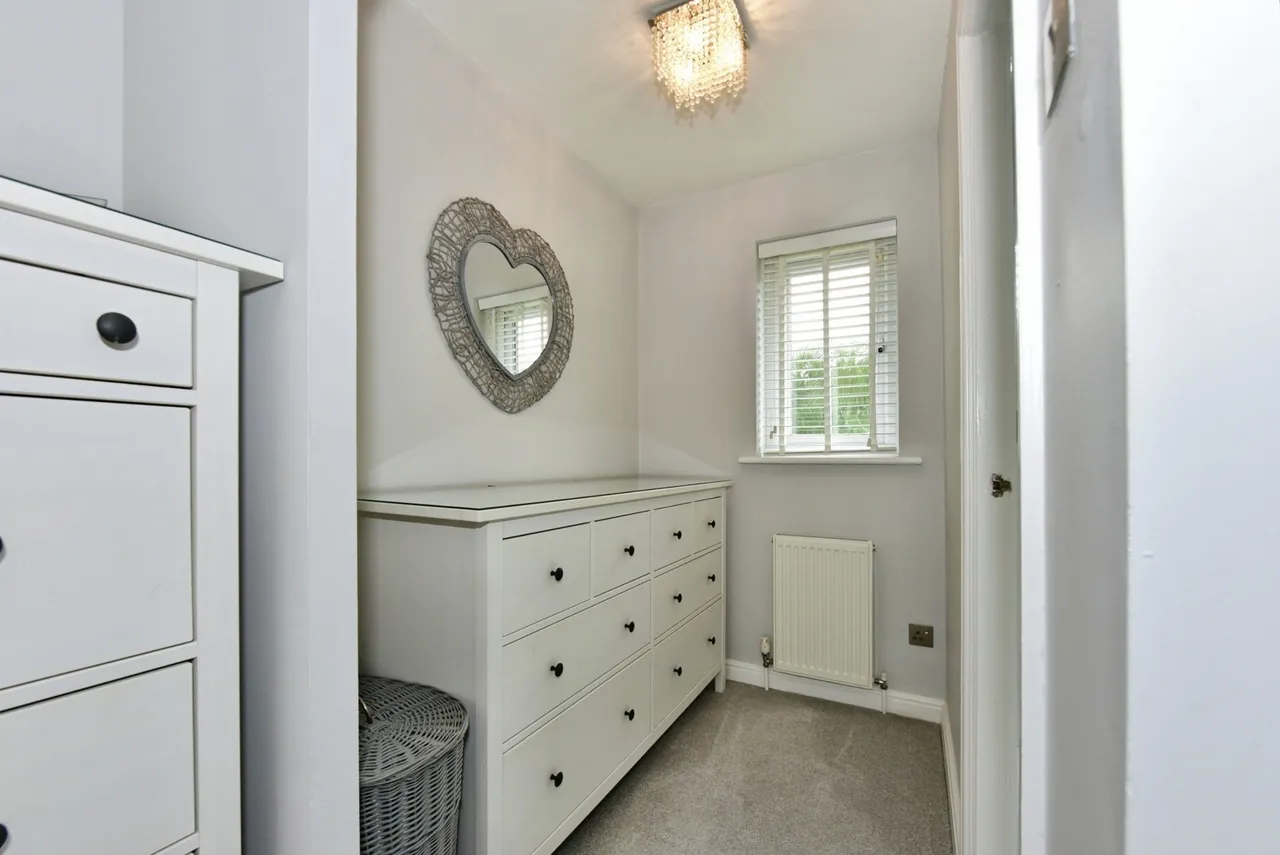 Batesquire, Sothall, Sheffield, S20, photo 21