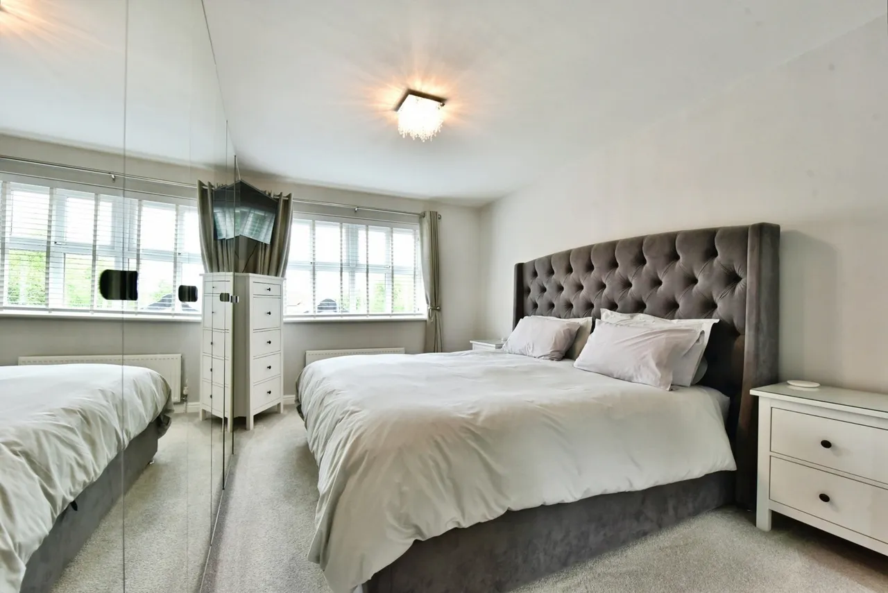 Batesquire, Sothall, Sheffield, S20, photo 12
