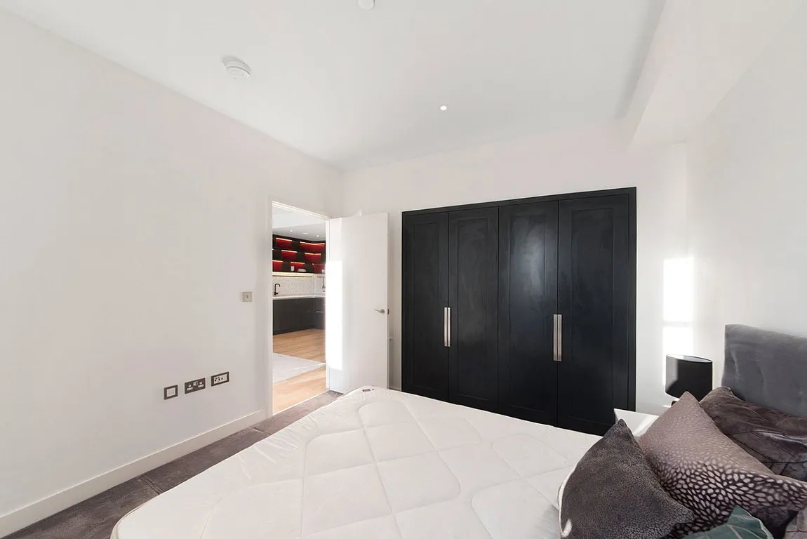 Lyell Street, London, E14, photo 10