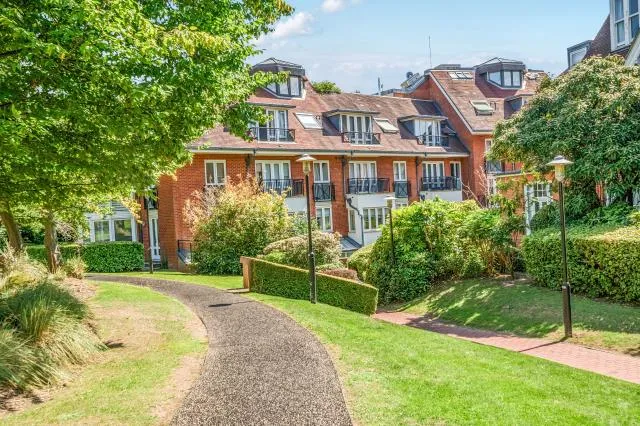 Kidderpore Avenue, London, NW3, photo 18