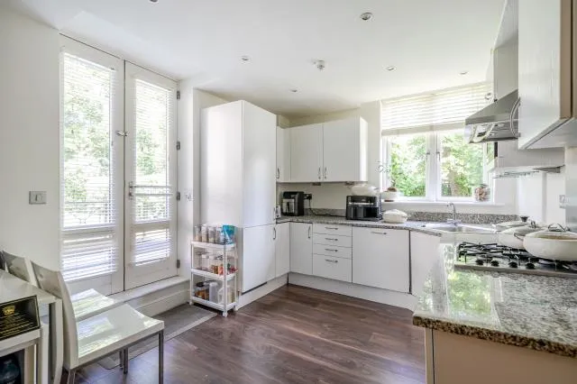 Kidderpore Avenue, London, NW3, photo 6